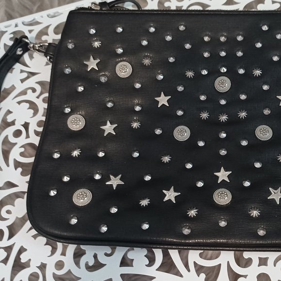 Forever 21 Large Stud Detail Clutch - Picture 1 of 4